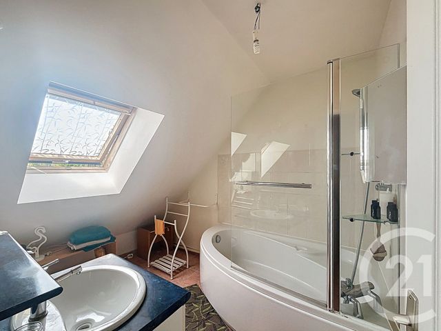 maison à vendre - 8 pièces - 175.0 m2 - DOUVRES LA DELIVRANDE - 14 - BASSE-NORMANDIE - Century 21 Cjn Immobilier