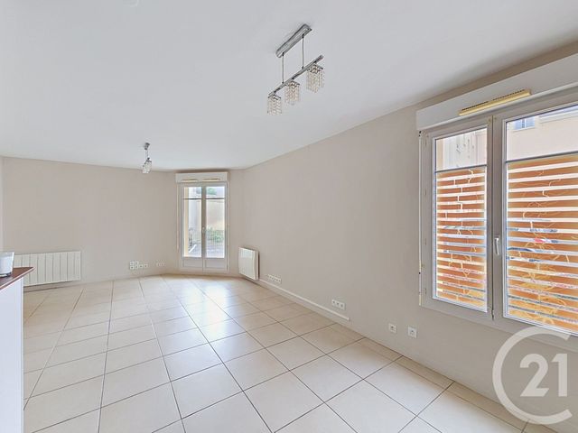 Appartement F3 à vendre - 3 pièces - 61.51 m2 - DOUVRES LA DELIVRANDE - 14 - BASSE-NORMANDIE - Century 21 Cjn Immobilier