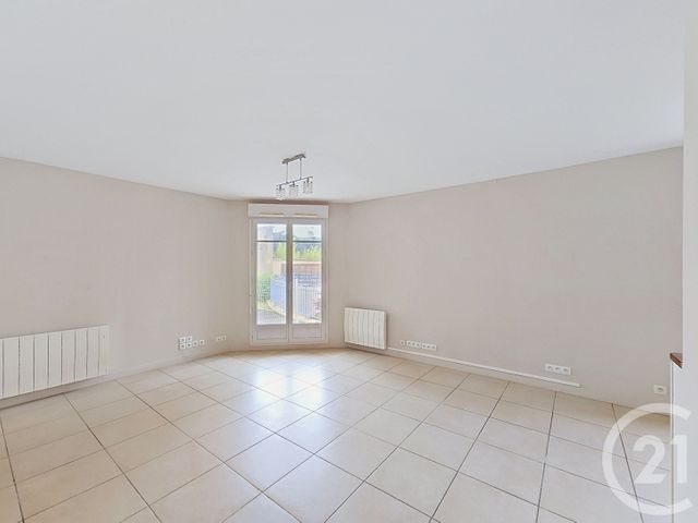 Appartement F3 à vendre - 3 pièces - 61.51 m2 - DOUVRES LA DELIVRANDE - 14 - BASSE-NORMANDIE - Century 21 Cjn Immobilier