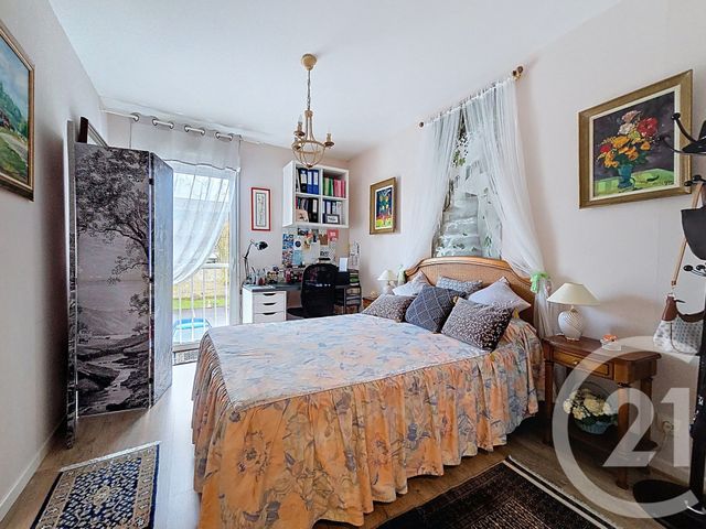 Appartement F3 à vendre - 3 pièces - 93.09 m2 - DOUVRES LA DELIVRANDE - 14 - BASSE-NORMANDIE - Century 21 Cjn Immobilier