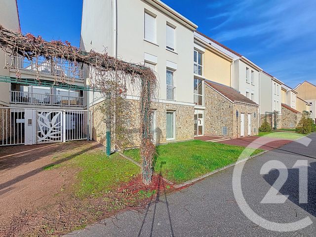 Appartement F3 à vendre - 3 pièces - 93.09 m2 - DOUVRES LA DELIVRANDE - 14 - BASSE-NORMANDIE - Century 21 Cjn Immobilier