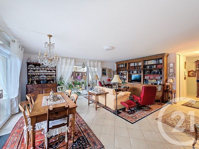 Appartement F3 à vendre - 3 pièces - 93.09 m2 - DOUVRES LA DELIVRANDE - 14 - BASSE-NORMANDIE - Century 21 Cjn Immobilier